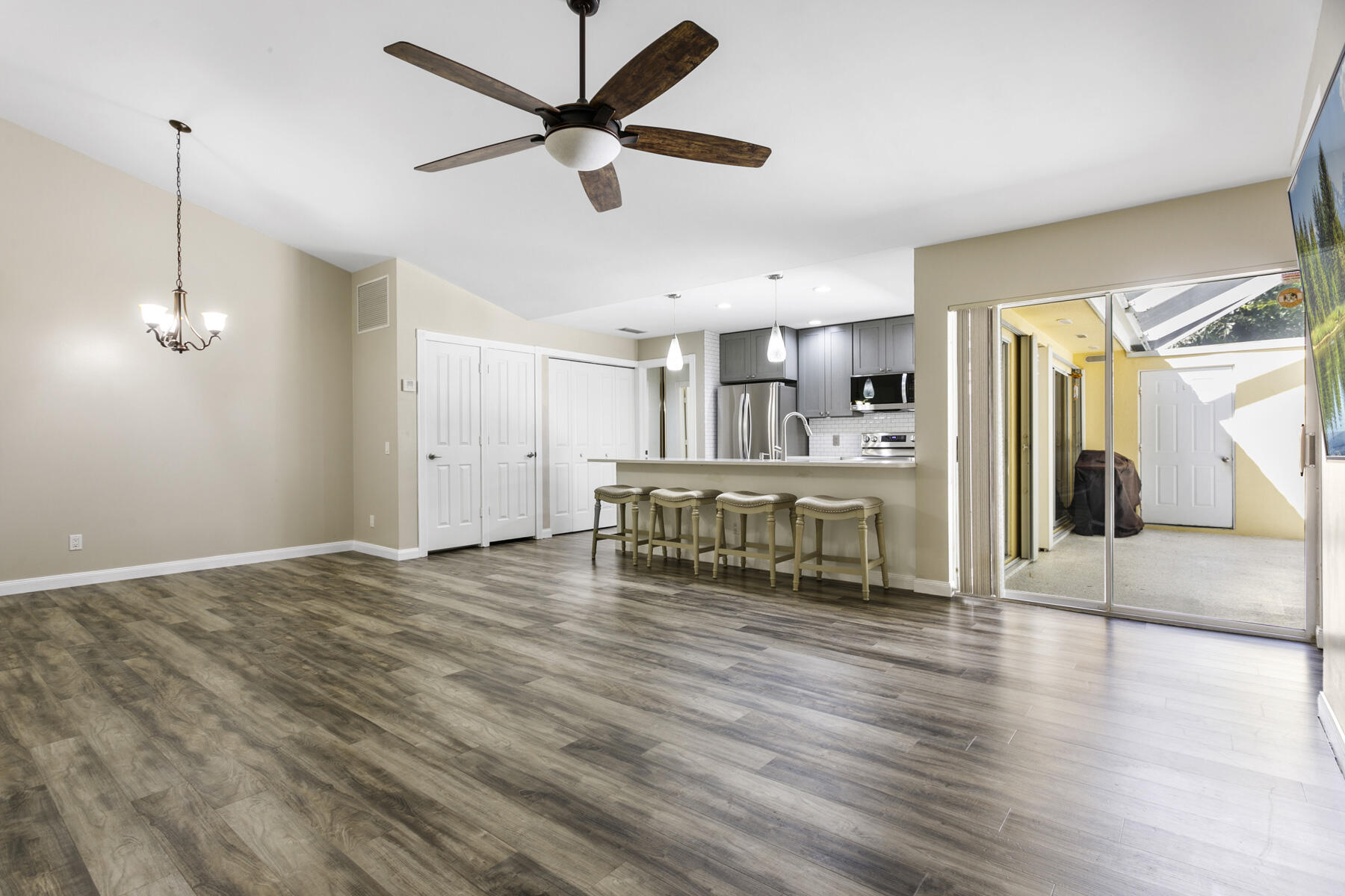 2901 Lakemont Court