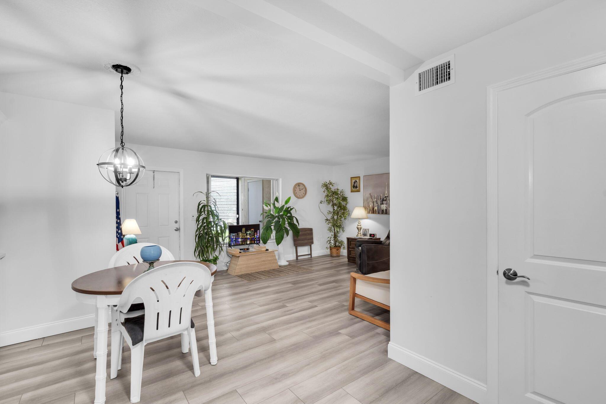 312 Knotty Pine Circle C-1