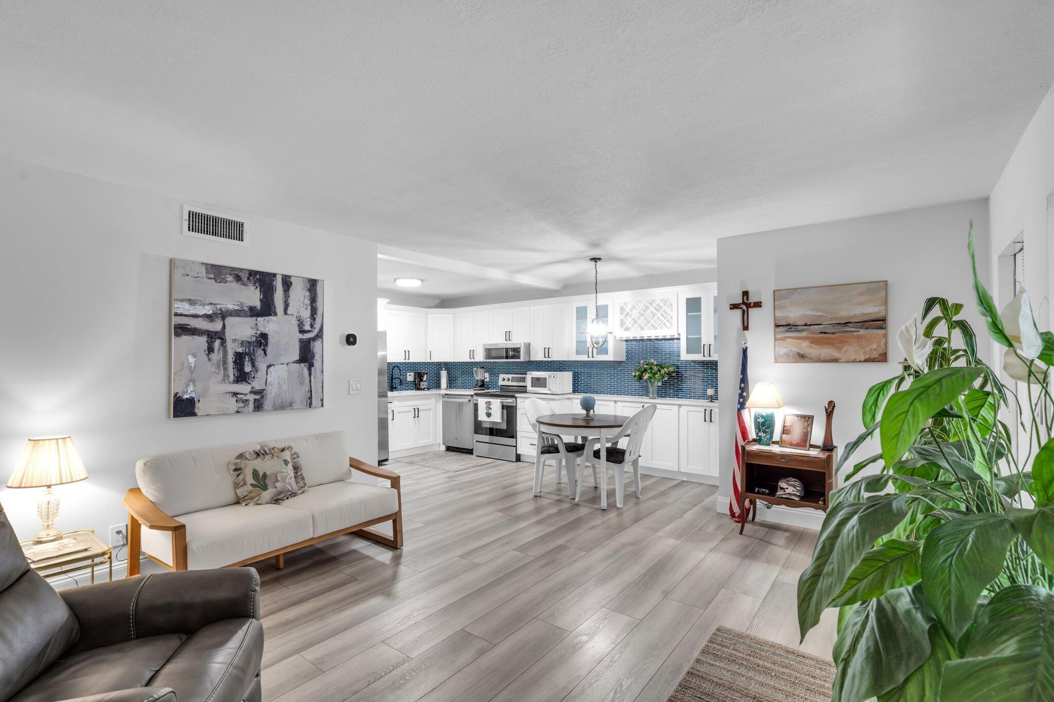 312 Knotty Pine Circle C-1