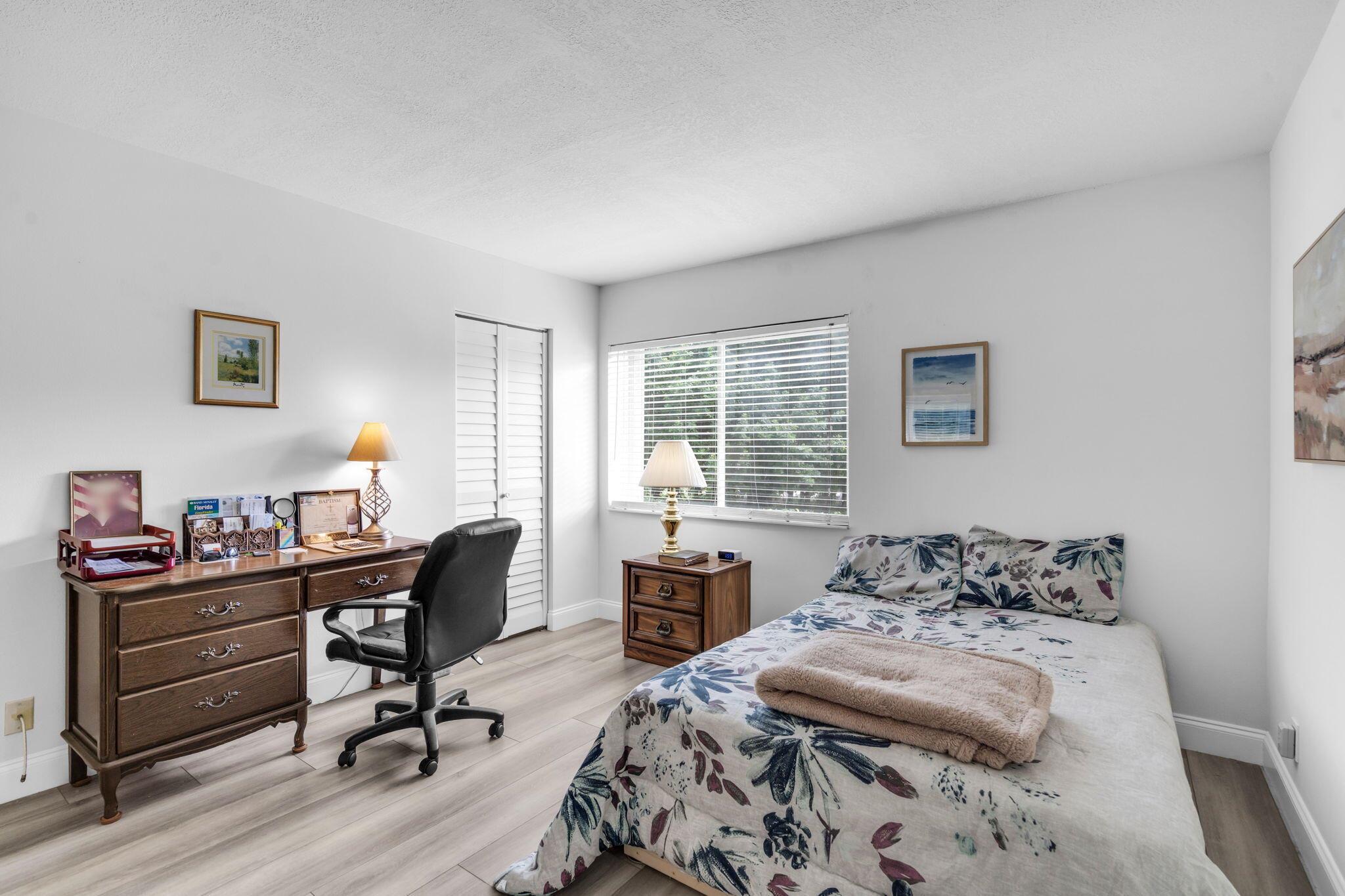 312 Knotty Pine Circle C-1