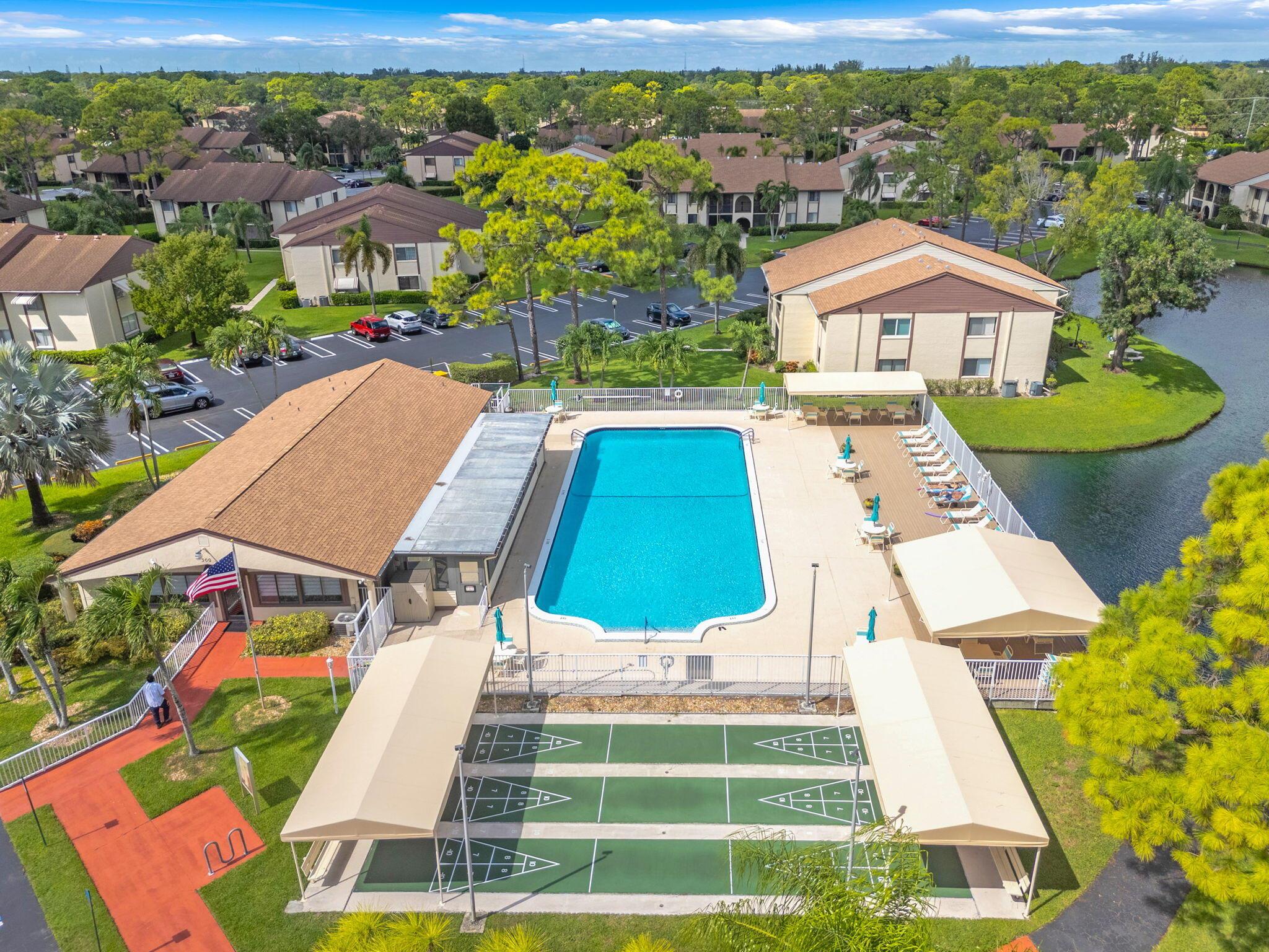 312 Knotty Pine Circle C-1