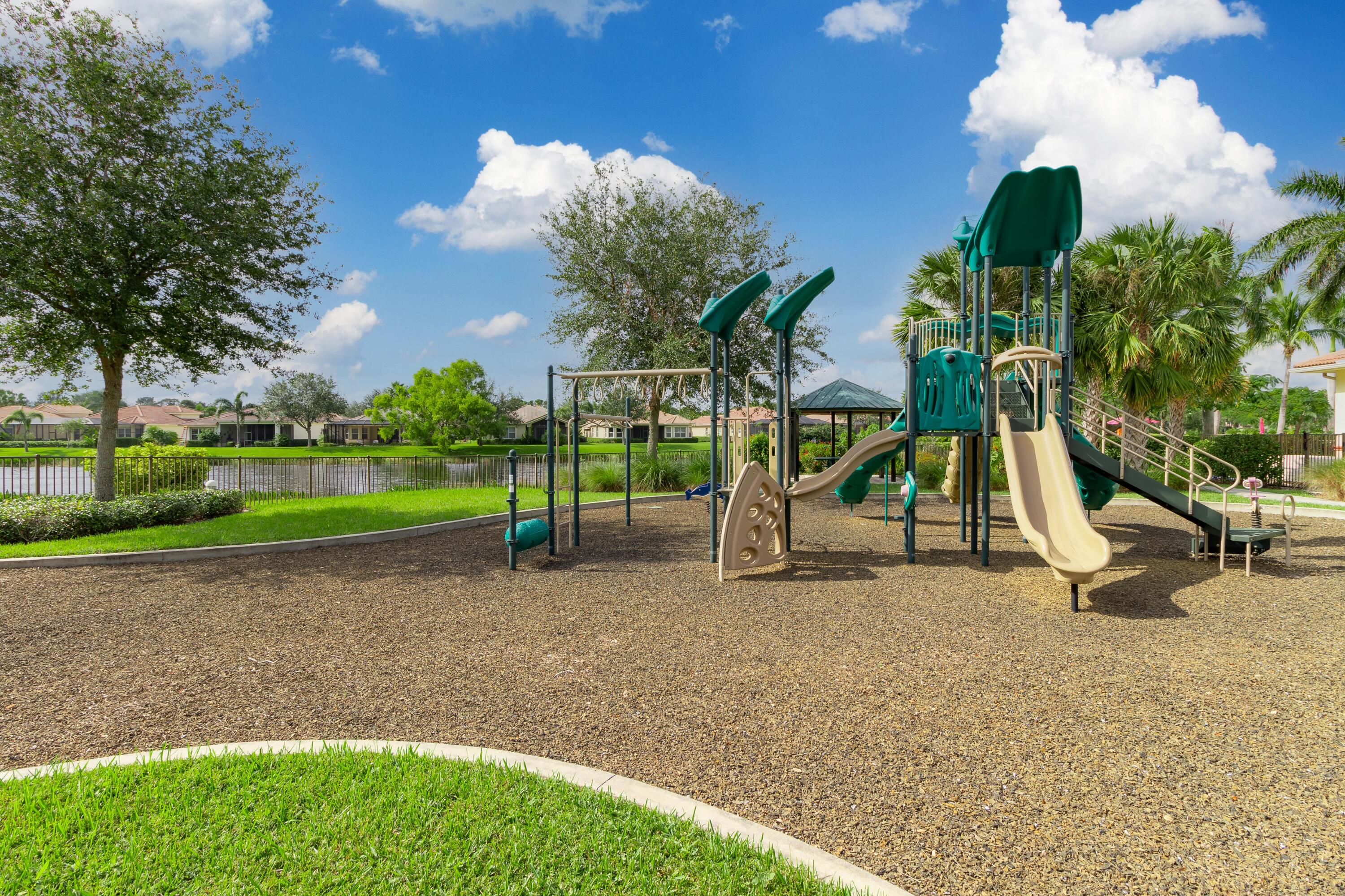 8374 Mulligan Circle 1823, Port St. Lucie Unit: 1823