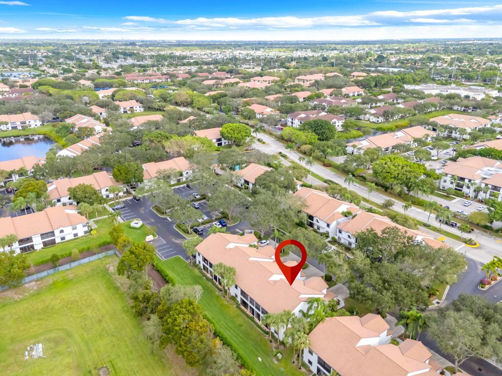 5390 Venetia Court E