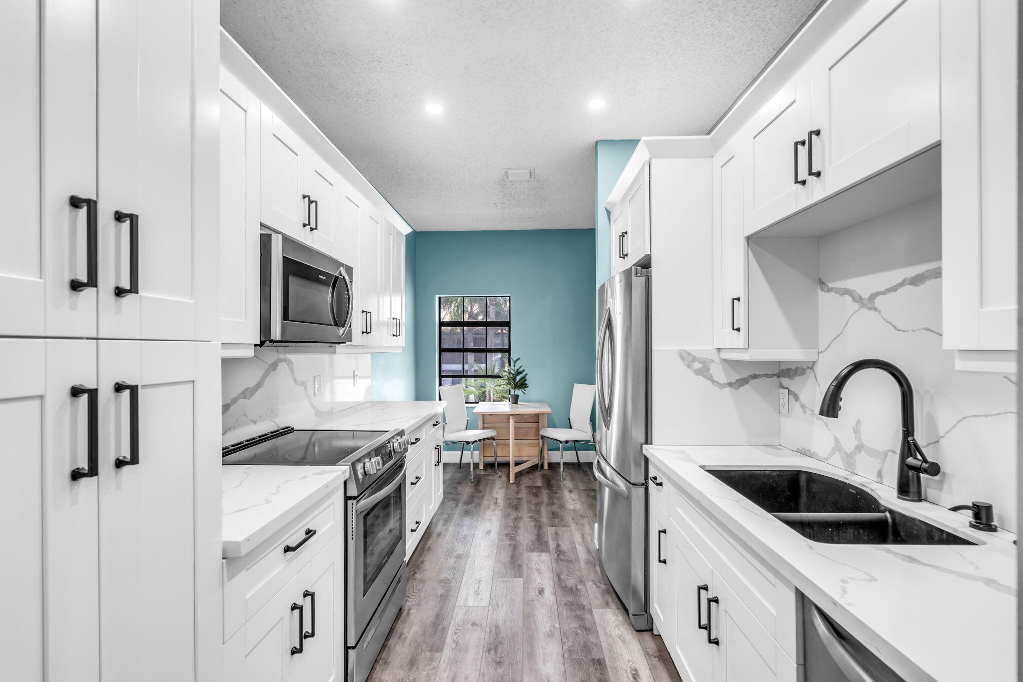 5390 Venetia Court E