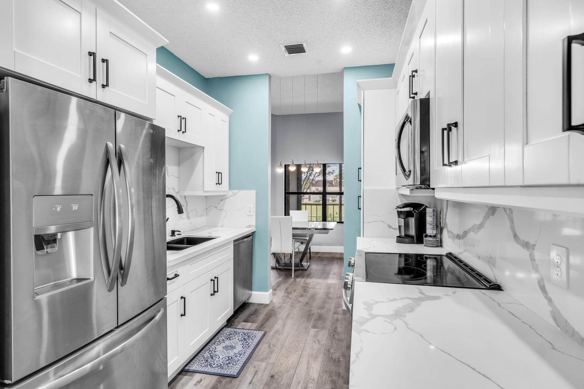 5390 Venetia Court E