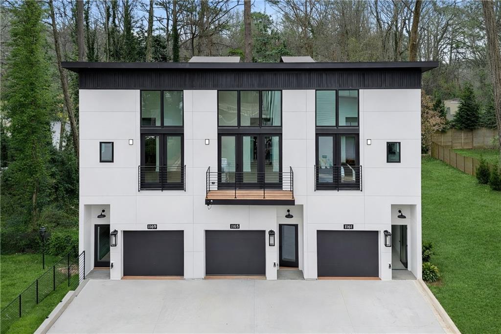 1161 Penny Lane