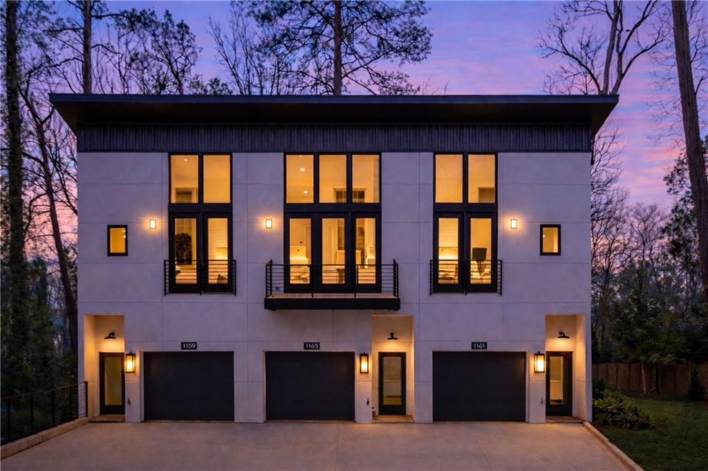1169 Penny Lane