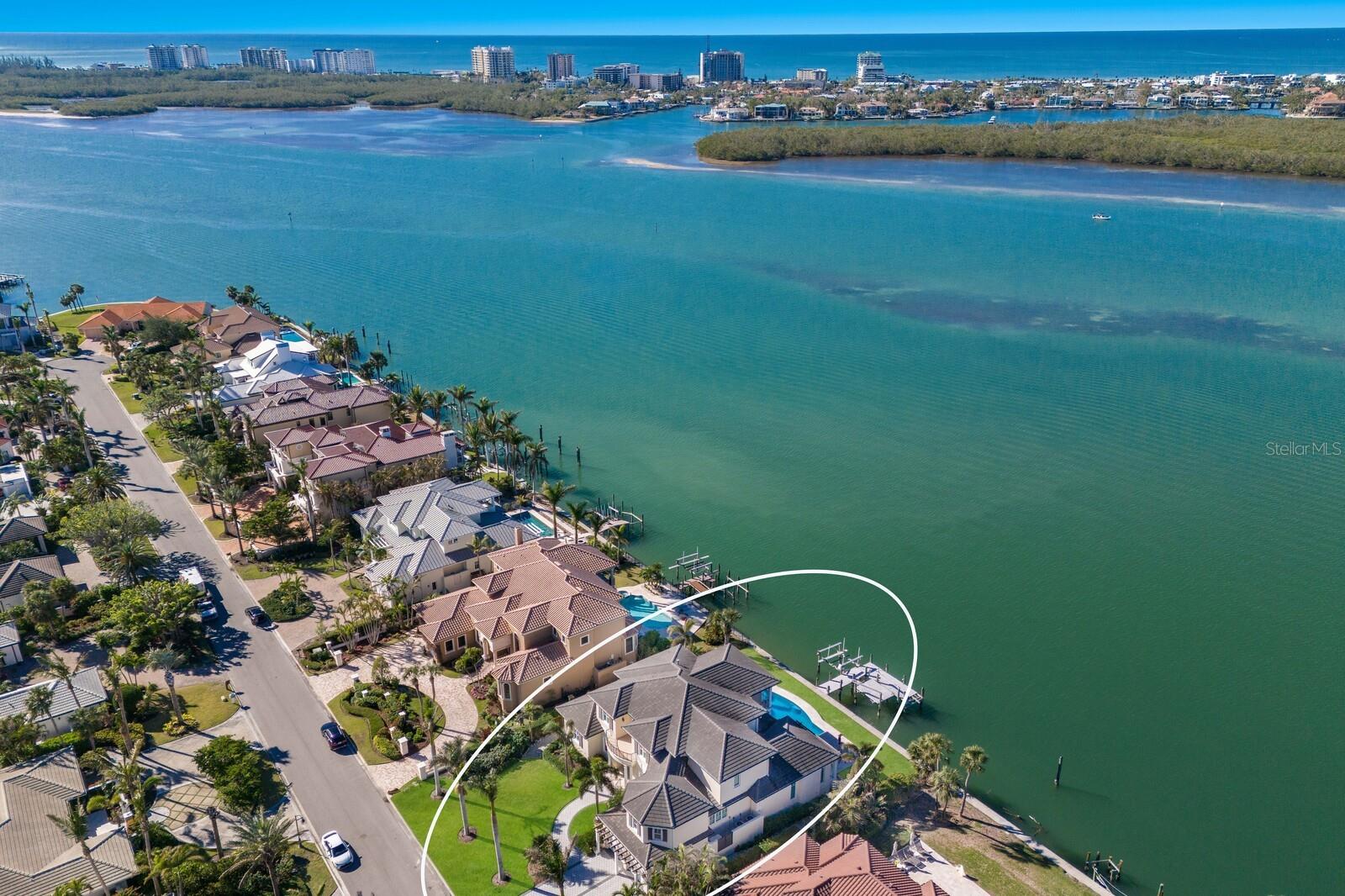 348 W ROYAL FLAMINGO DR