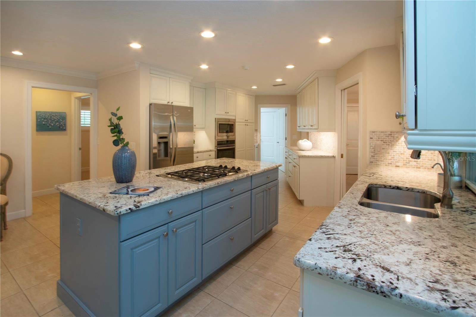 483 PARTRIDGE CIR