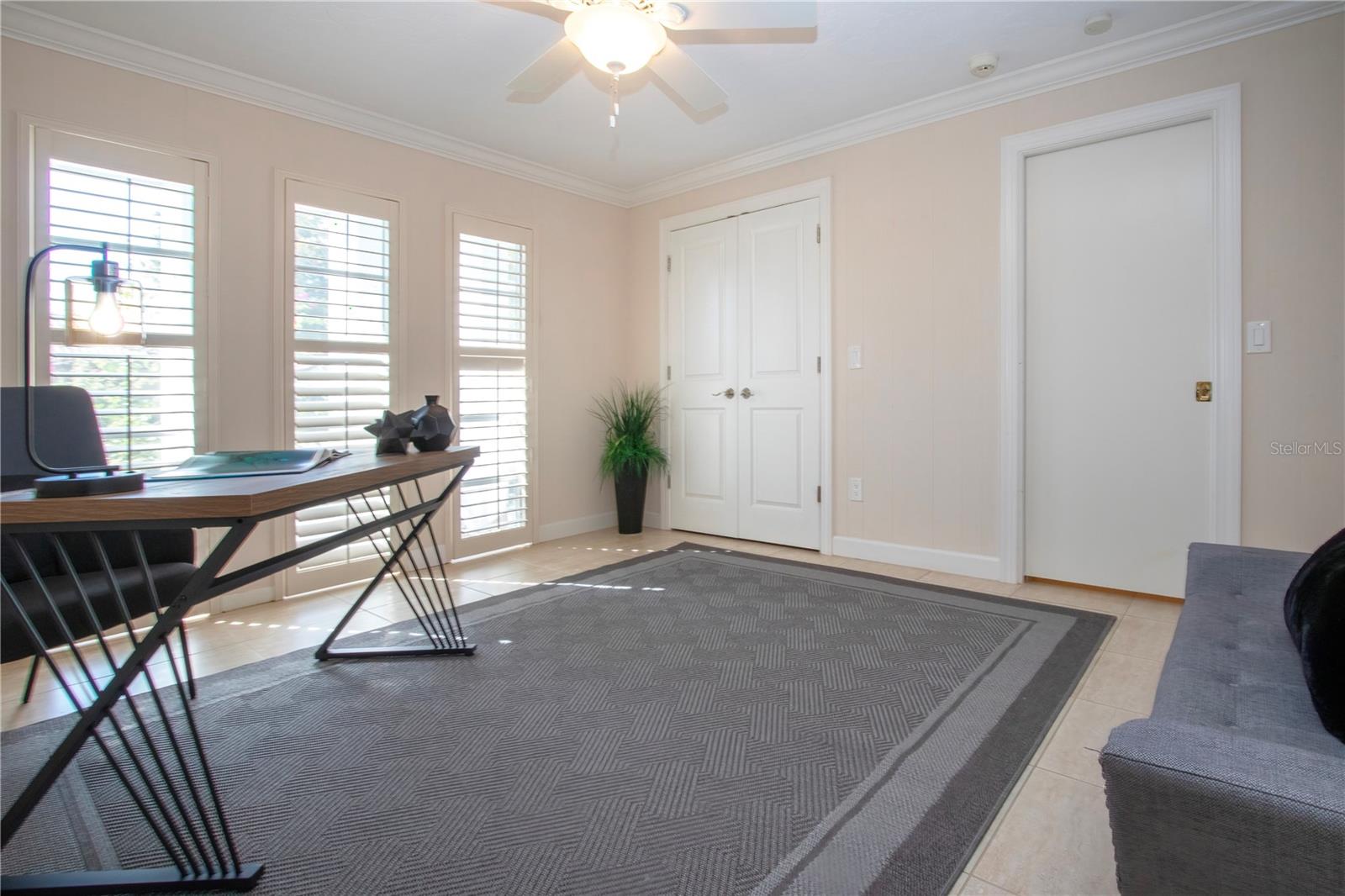 483 PARTRIDGE CIR