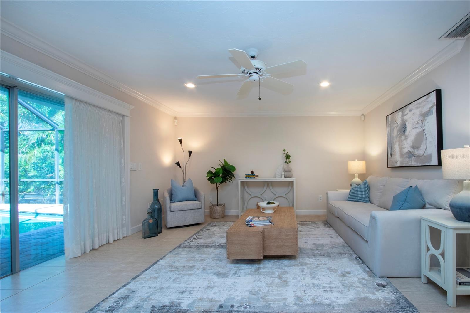 483 PARTRIDGE CIR