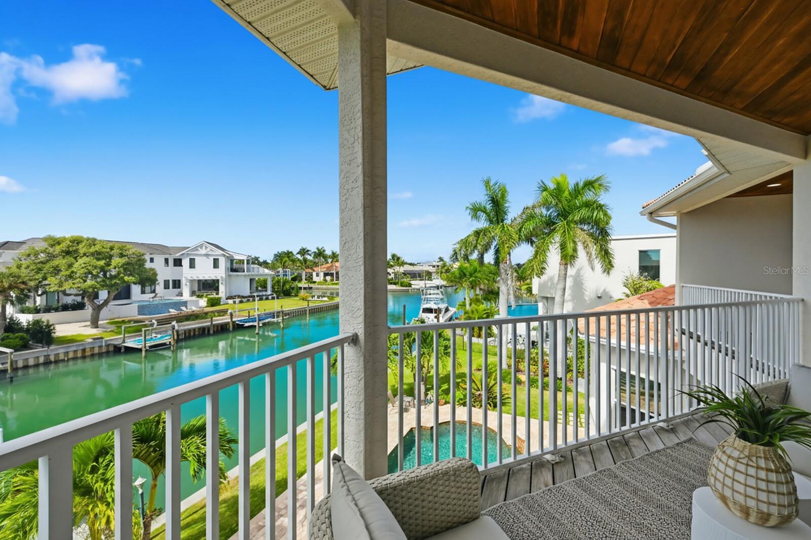 604 MOURNING DOVE DR