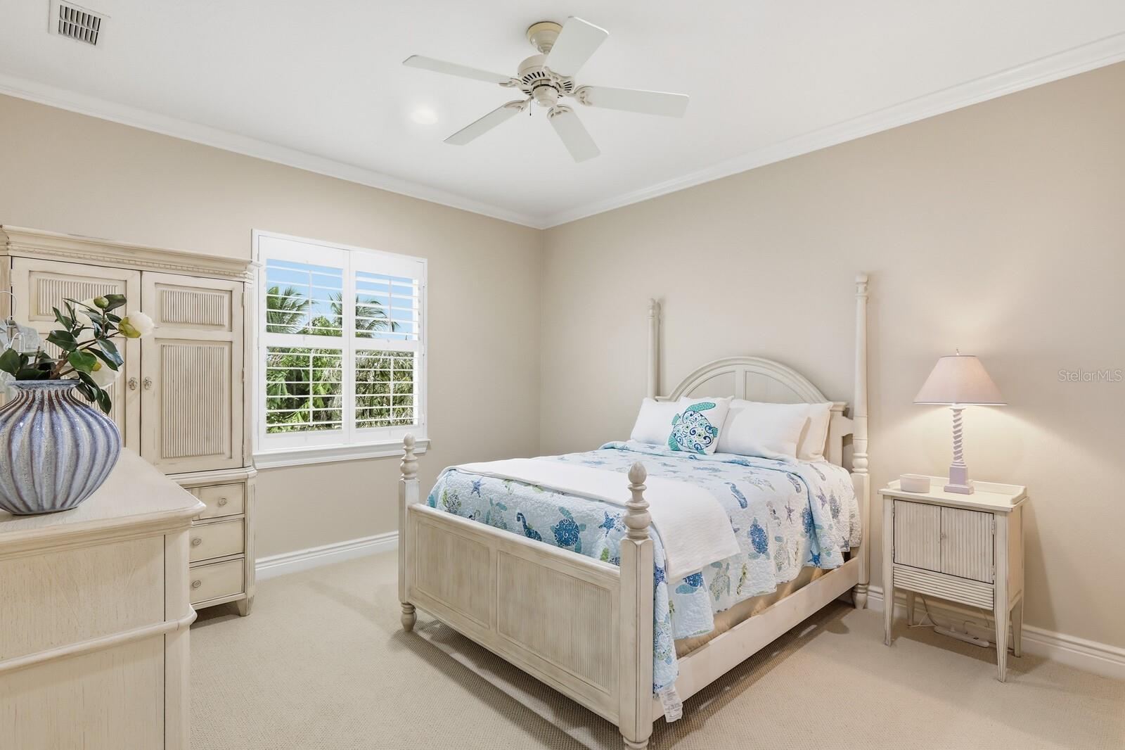 604 MOURNING DOVE DR