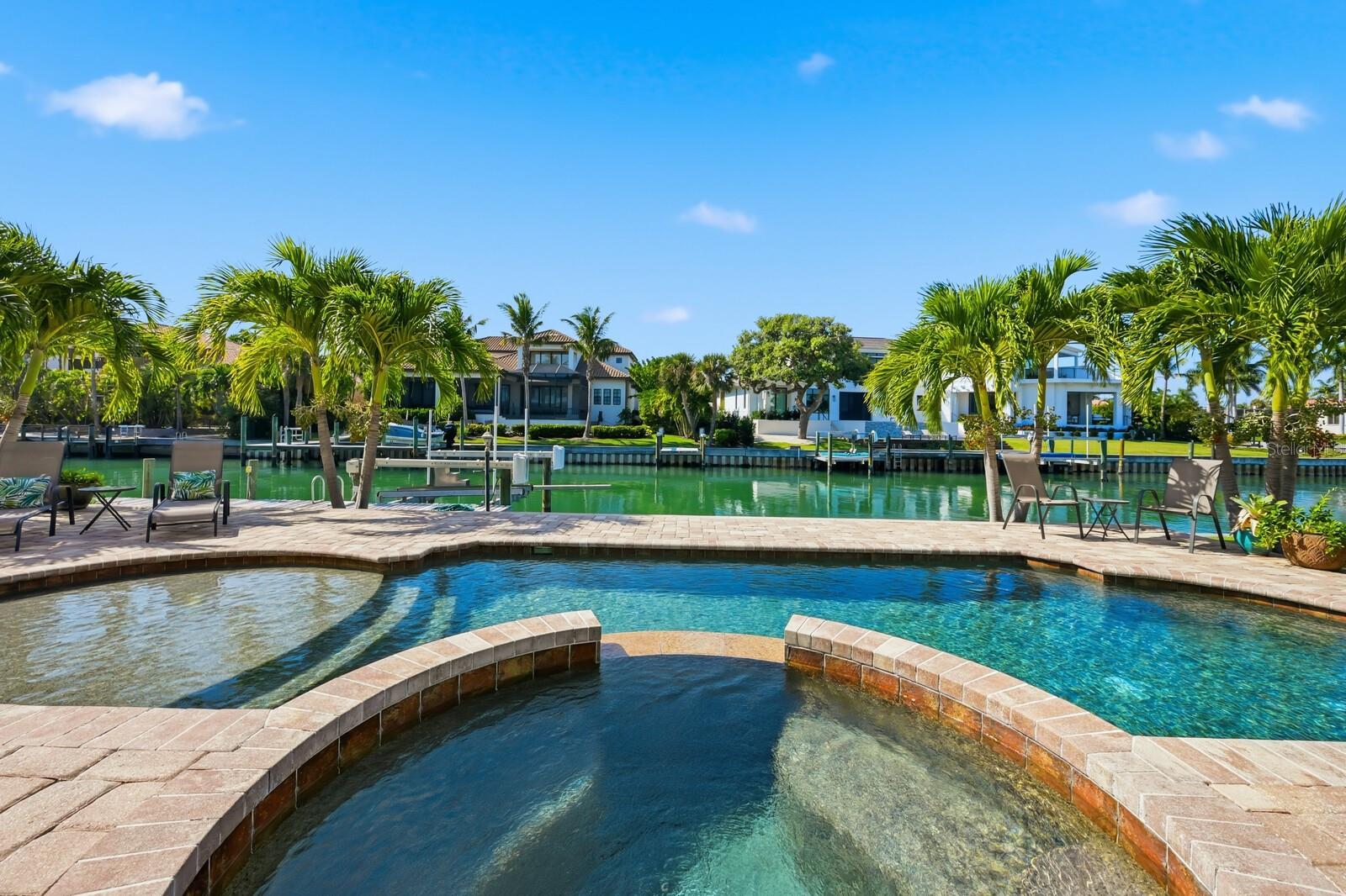 604 MOURNING DOVE DR