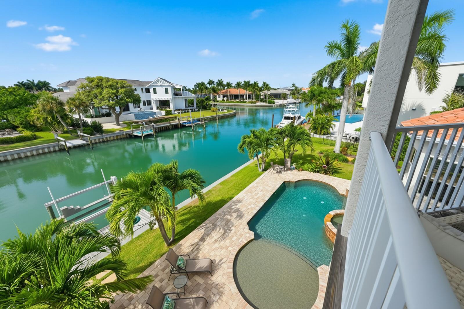 604 MOURNING DOVE DR