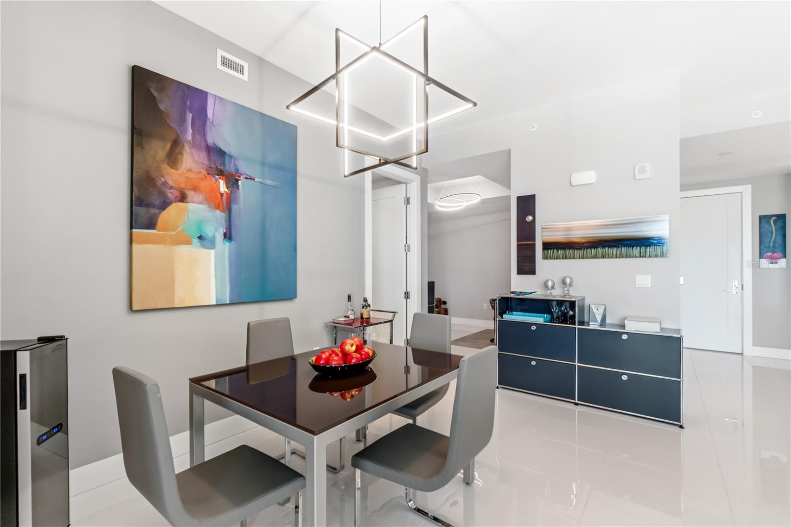 111 S PINEAPPLE AVE #905