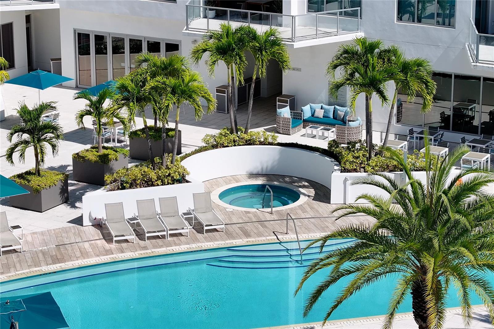 111 S PINEAPPLE AVE #905