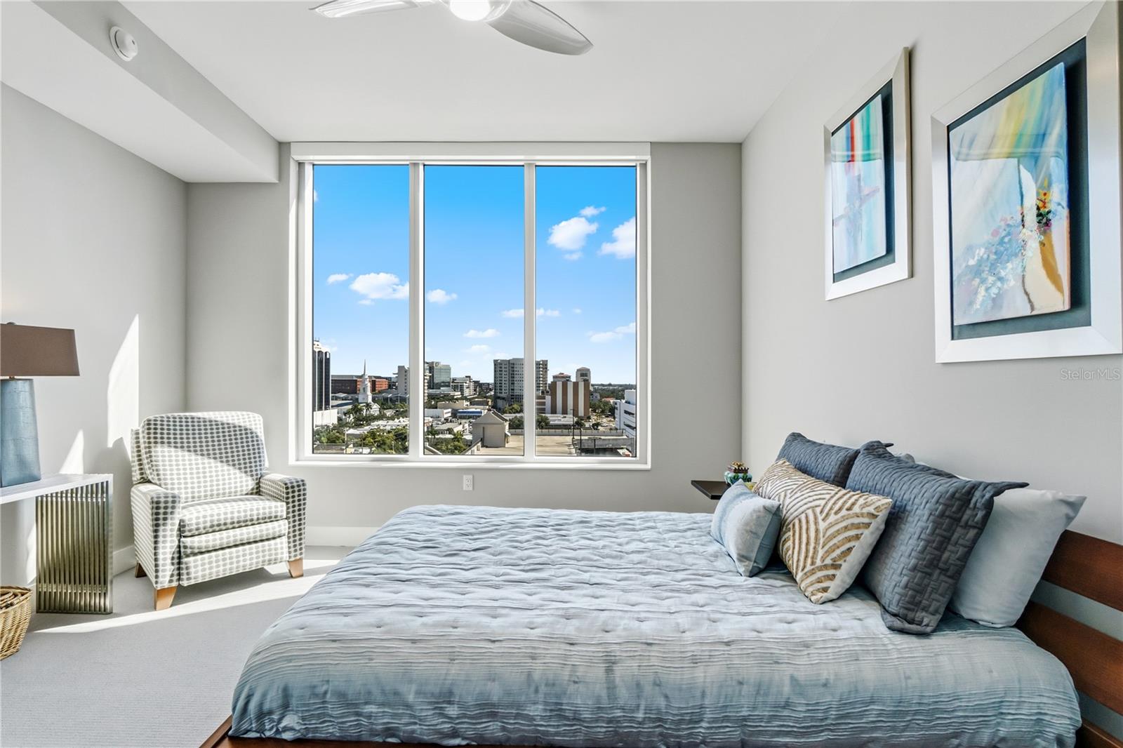 111 S PINEAPPLE AVE #905