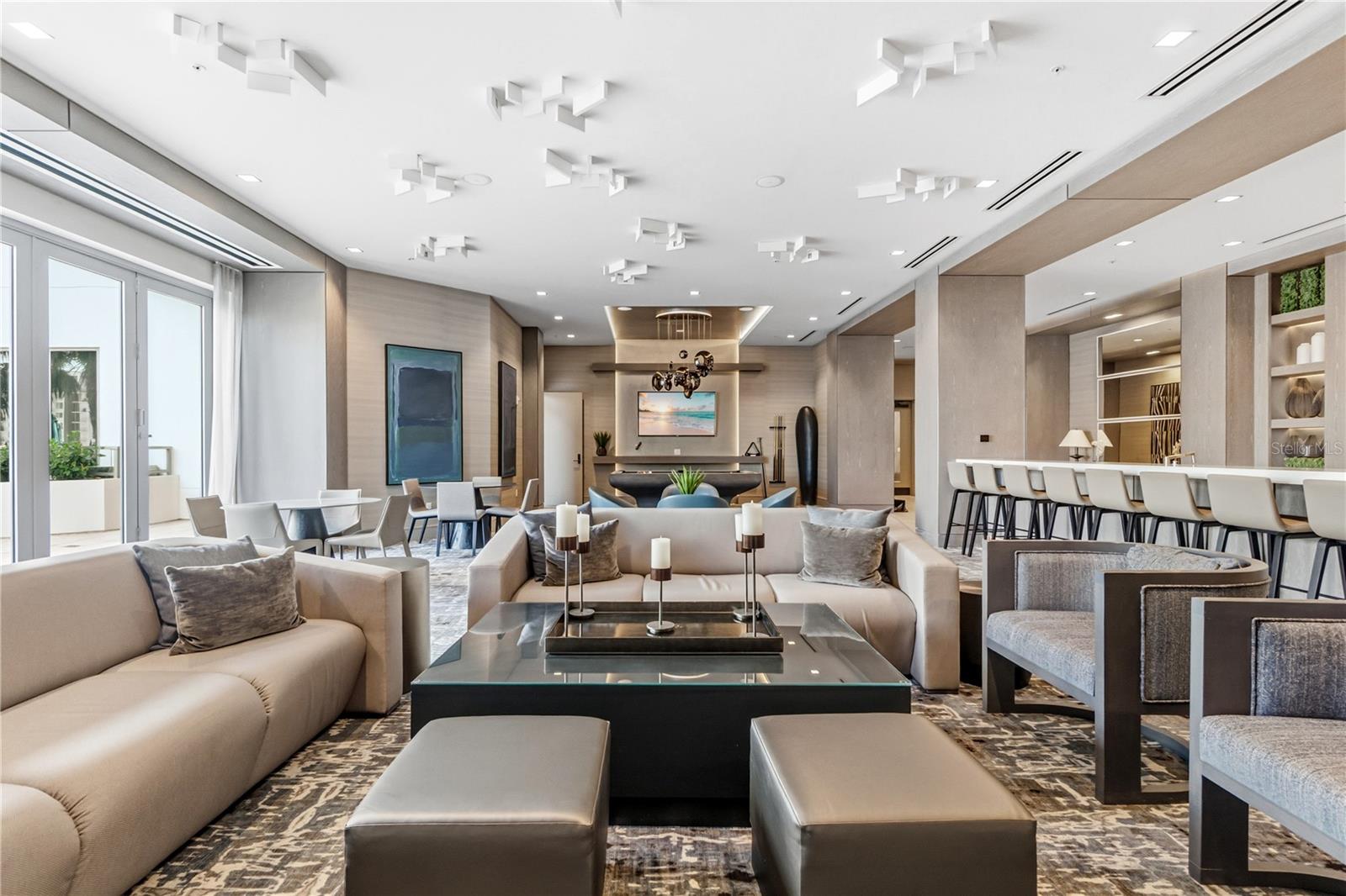 111 S PINEAPPLE AVE #905