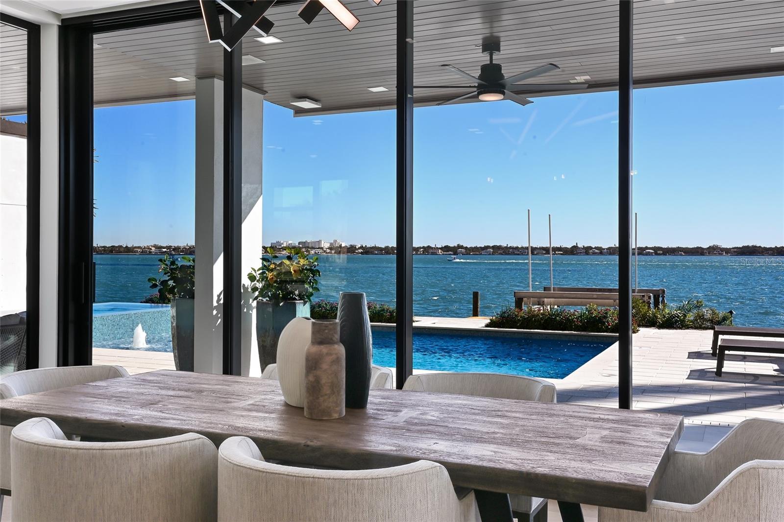 635 MOURNING DOVE DR