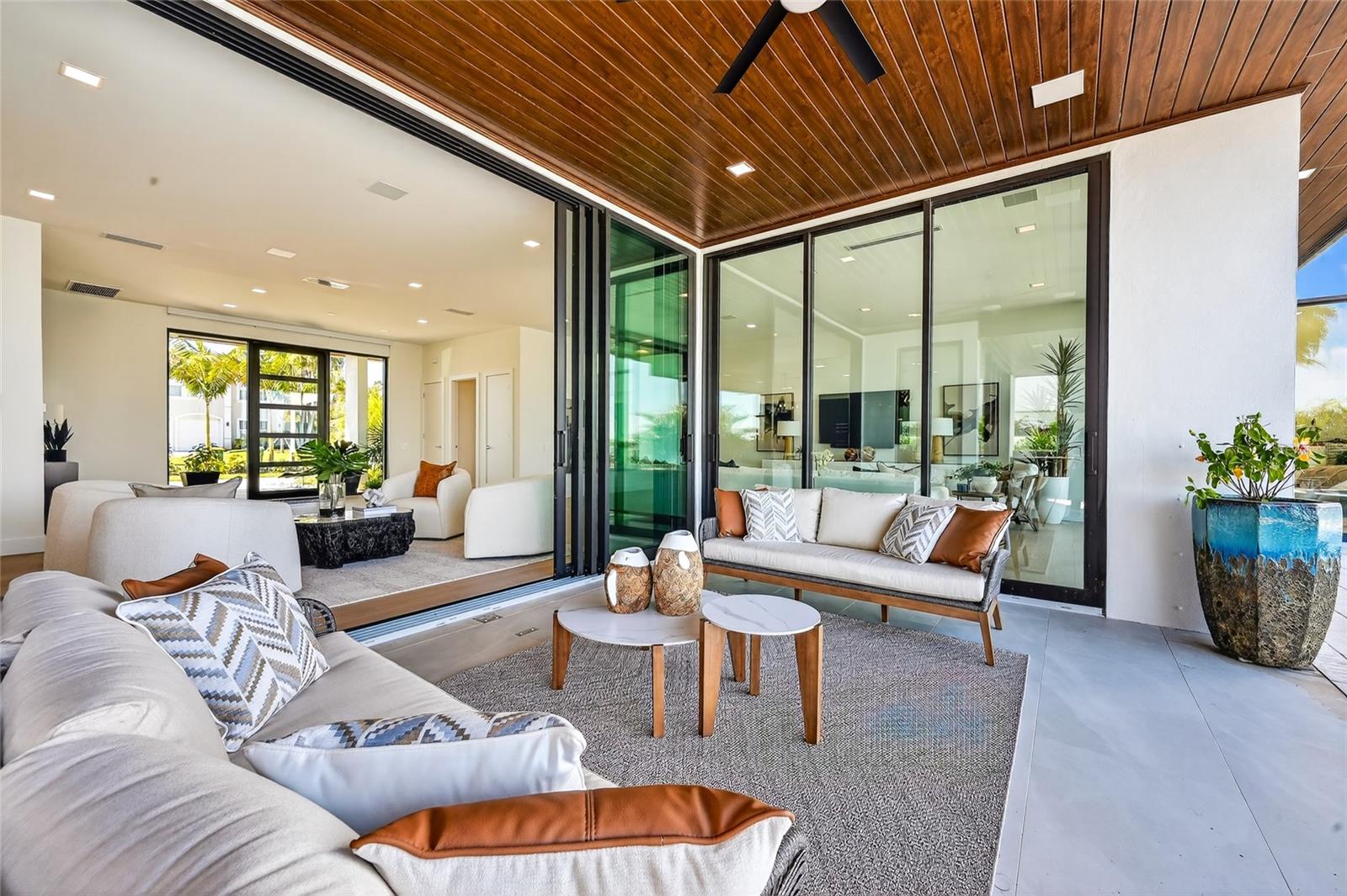 635 MOURNING DOVE DR