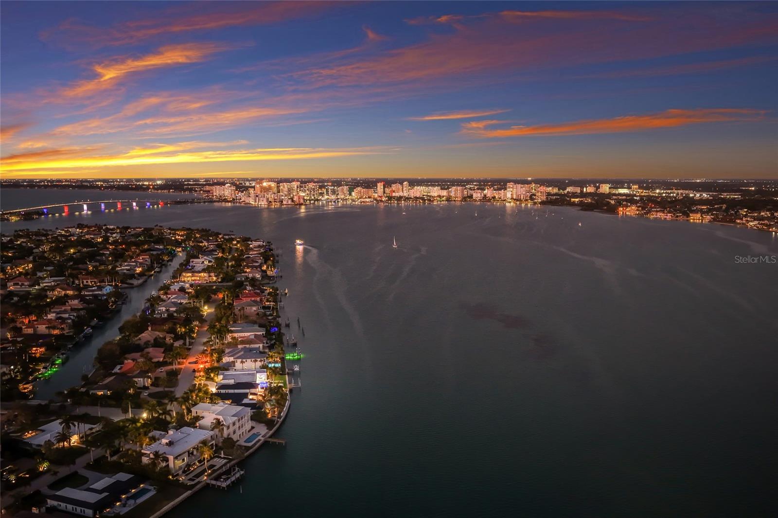 635 MOURNING DOVE DR