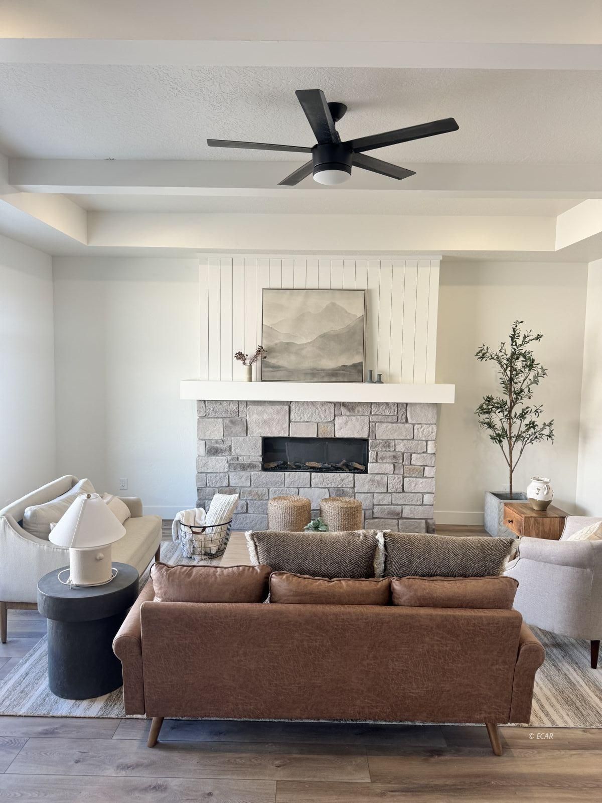 3162 Newcastle Circle