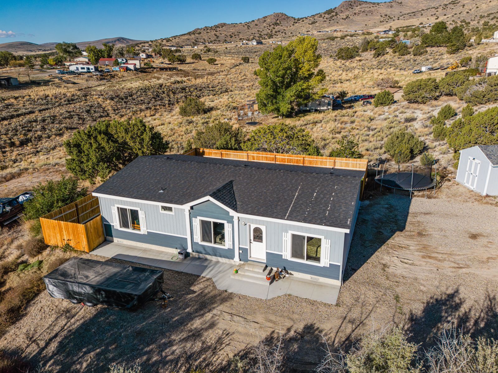 571 Holiday Drive