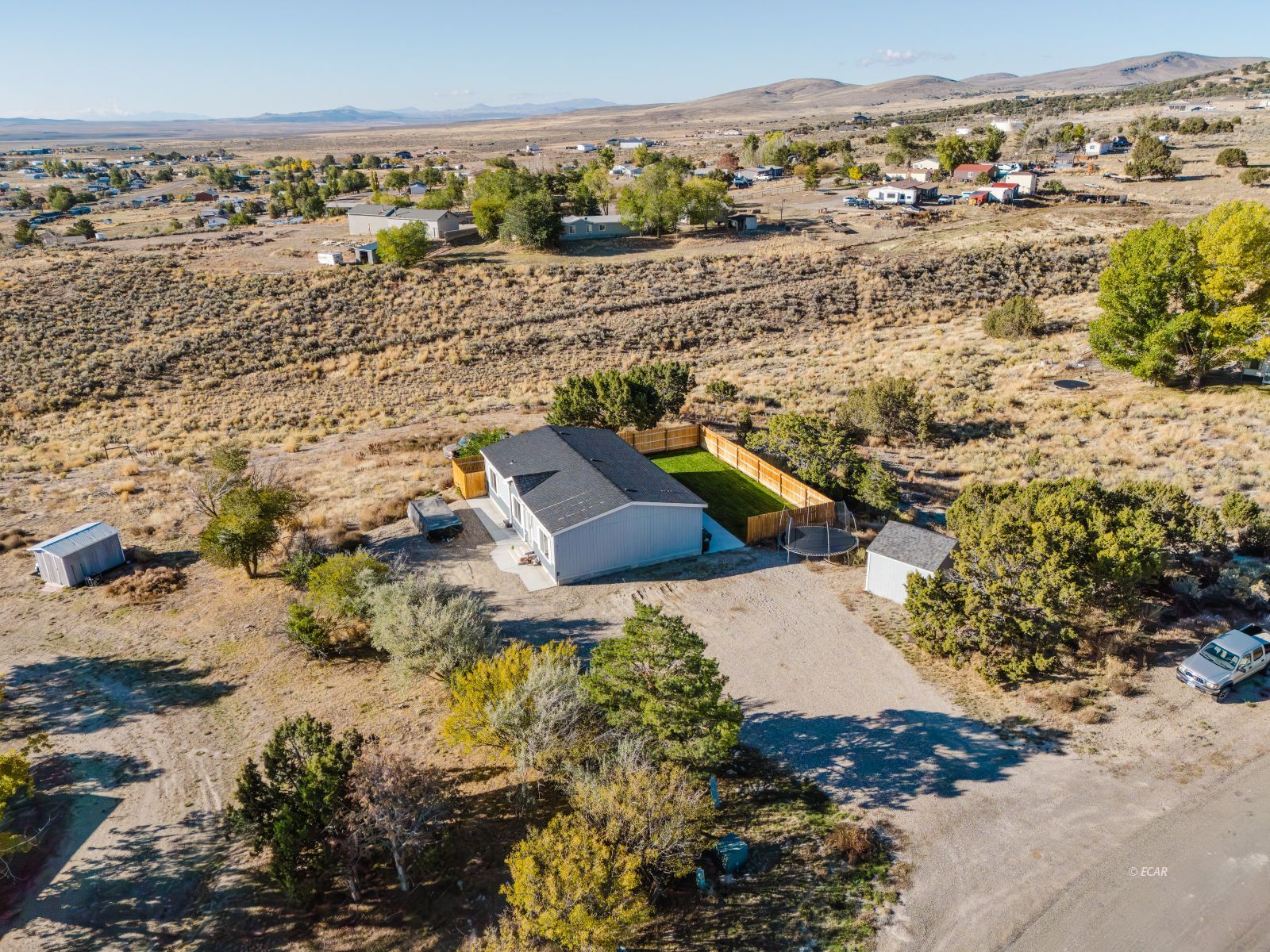571 Holiday Drive