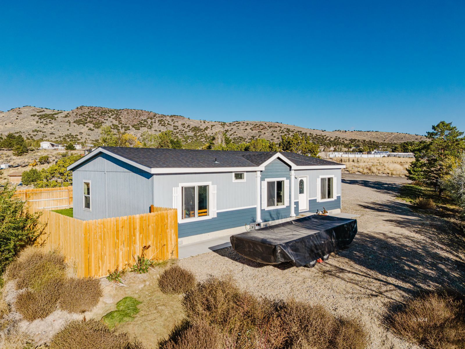 571 Holiday Drive