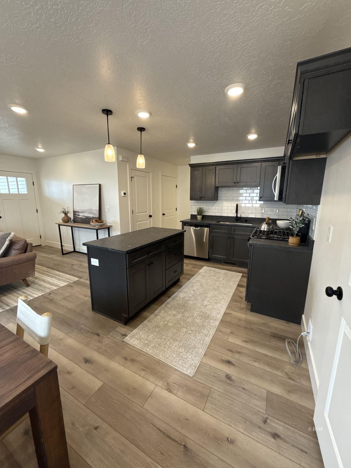1493 Daisy Drive