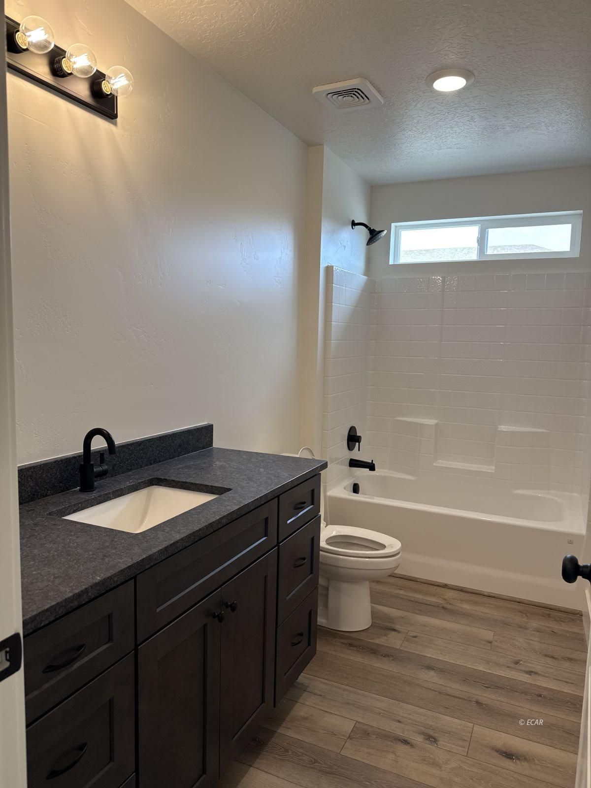 1493 Daisy Drive