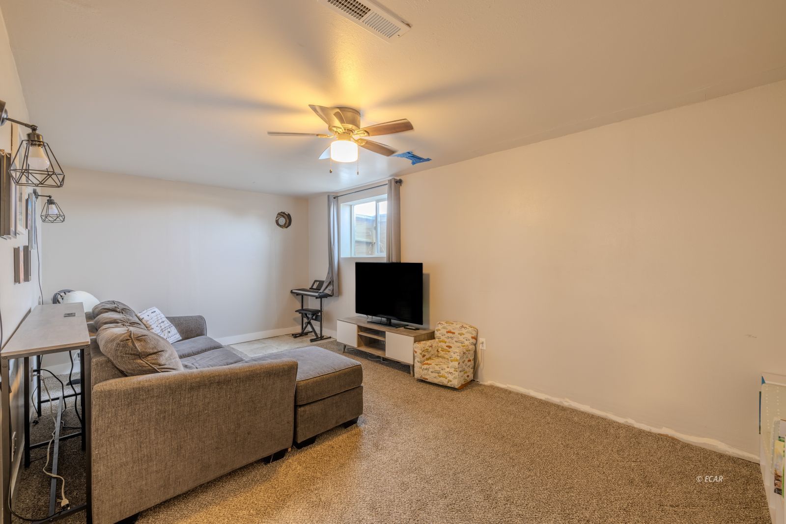 384 VALLEY BEND Drive