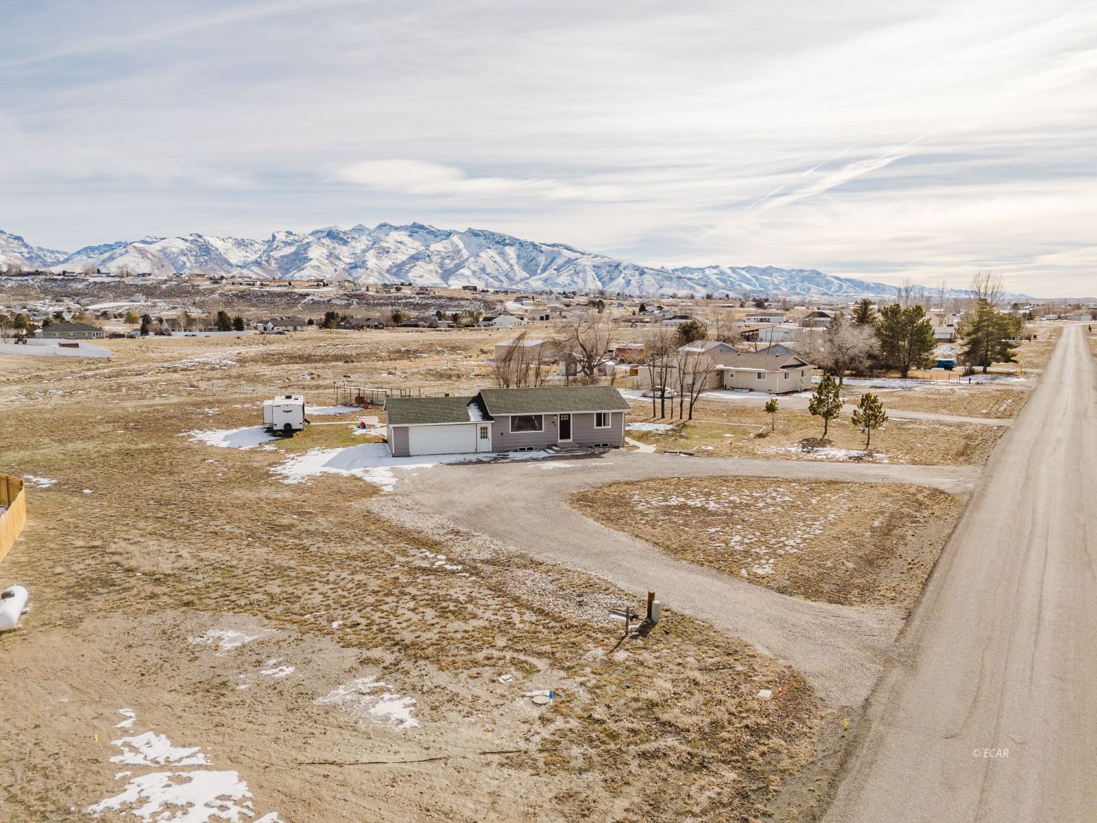 384 VALLEY BEND Drive