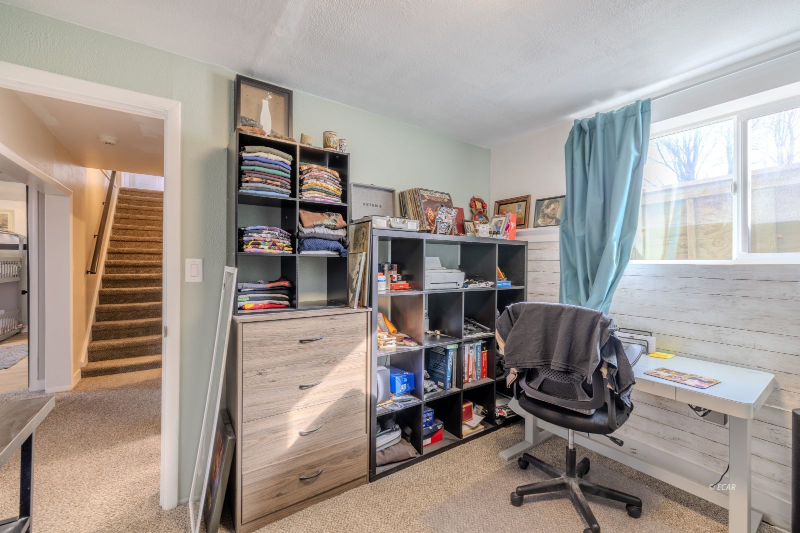 384 VALLEY BEND Drive