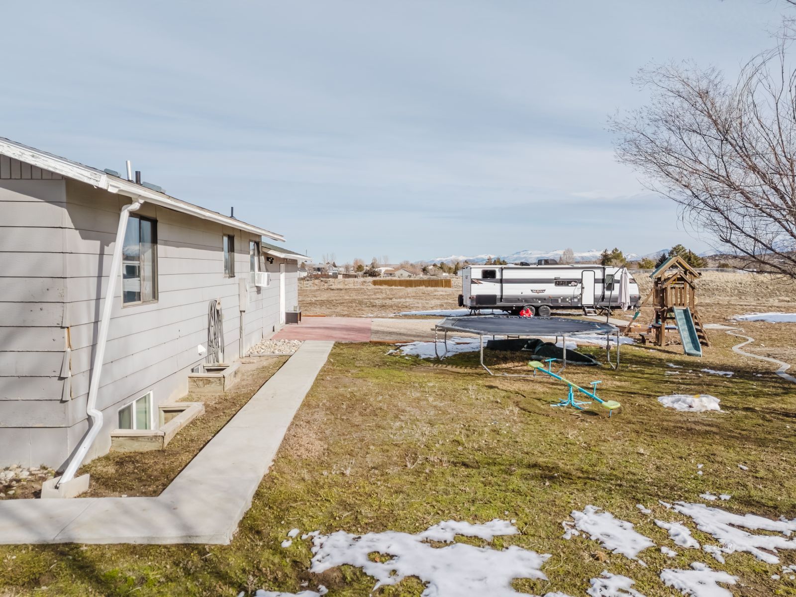 384 VALLEY BEND Drive