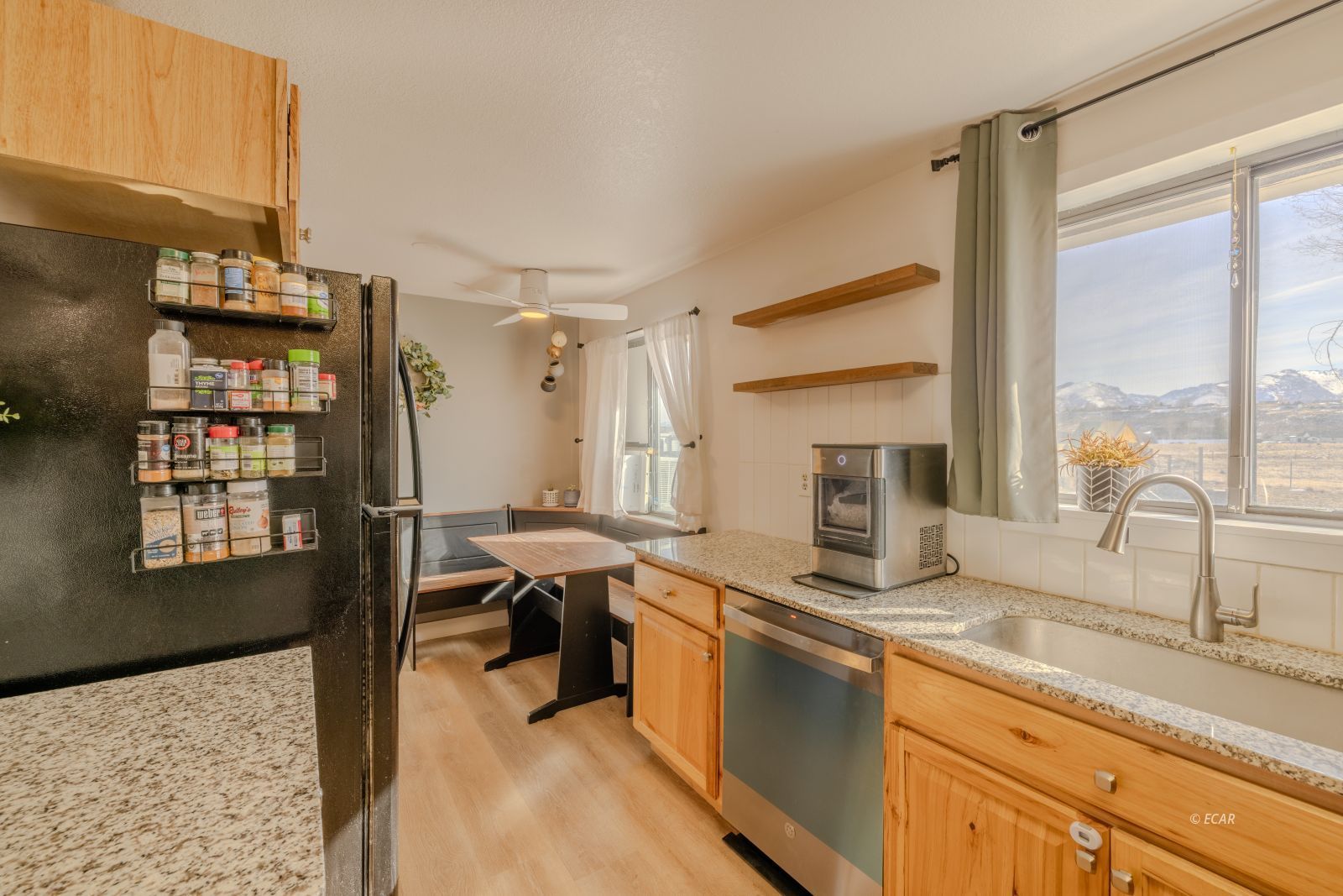 384 VALLEY BEND Drive