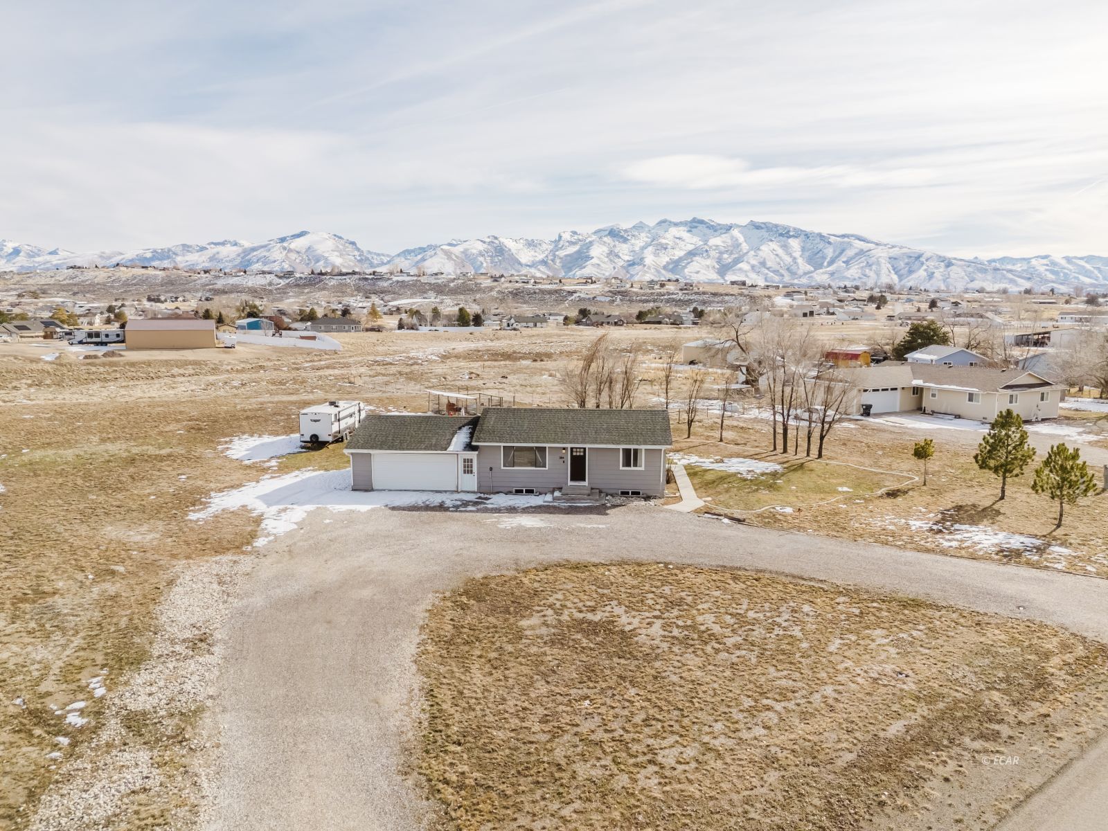 384 VALLEY BEND Drive