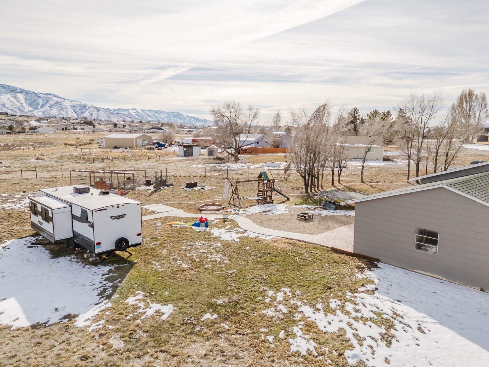 384 VALLEY BEND Drive