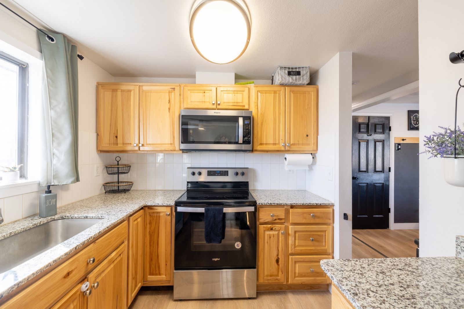 384 VALLEY BEND Drive