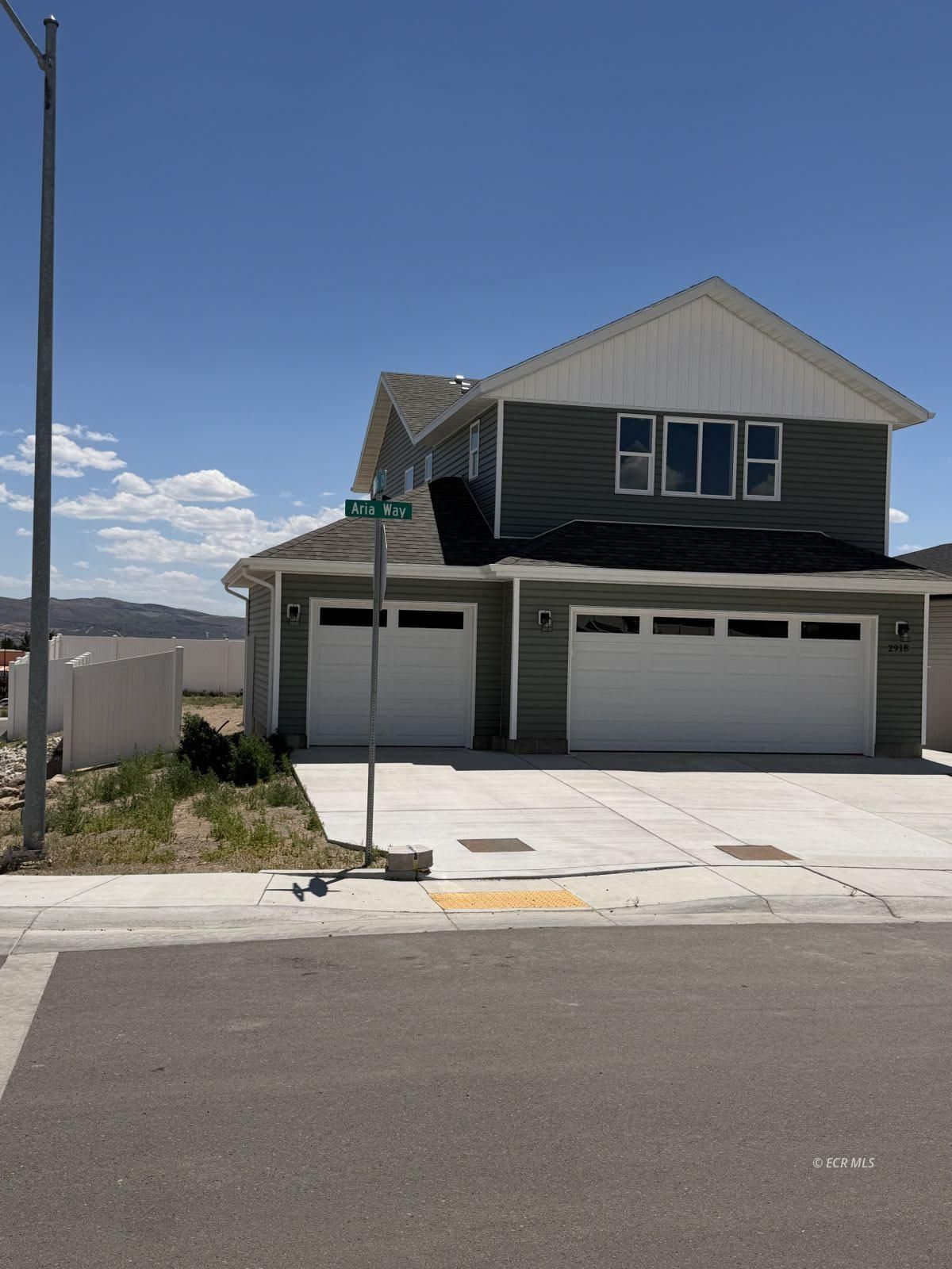 2963 ELEANOR Court