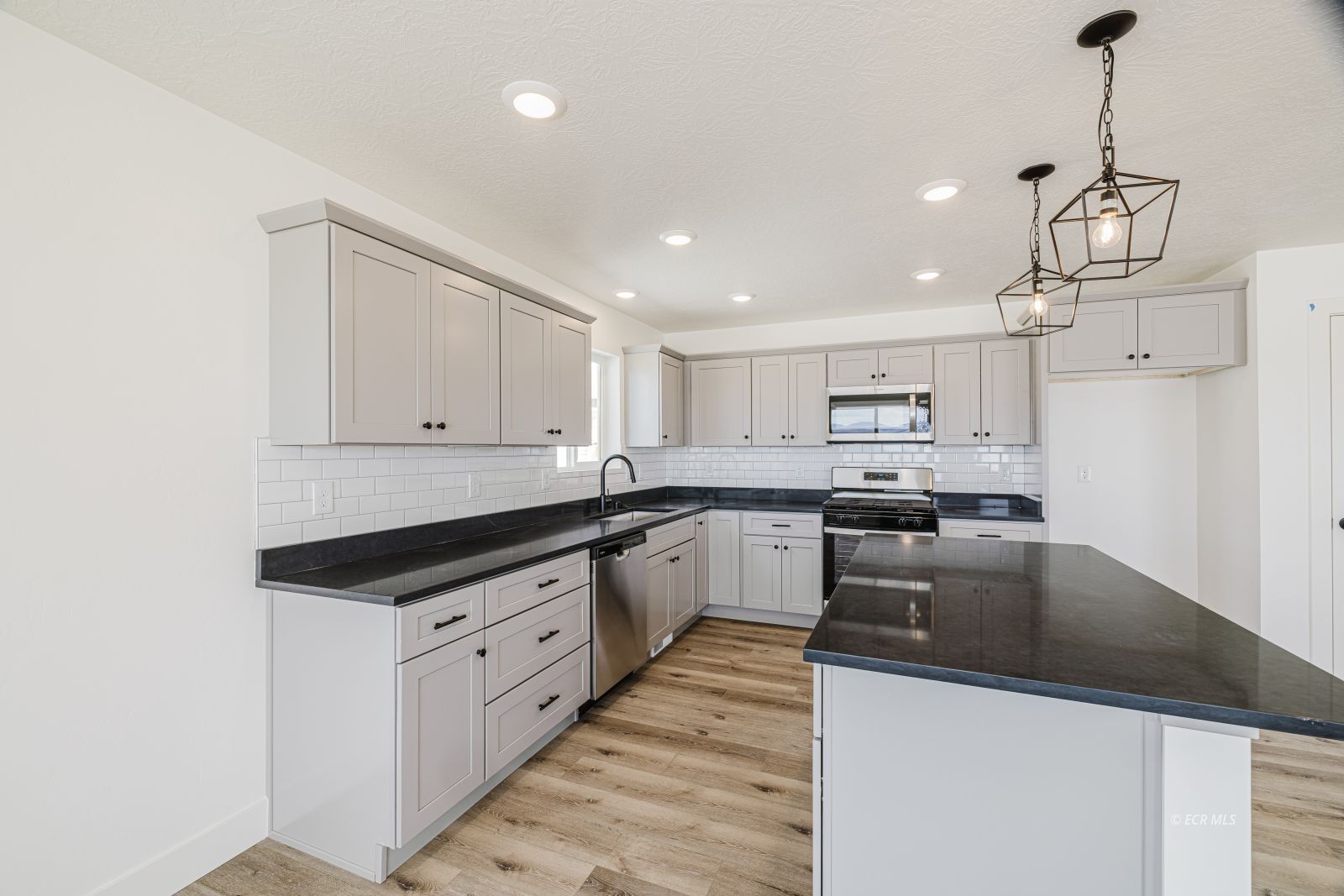 1287 Primrose Lane