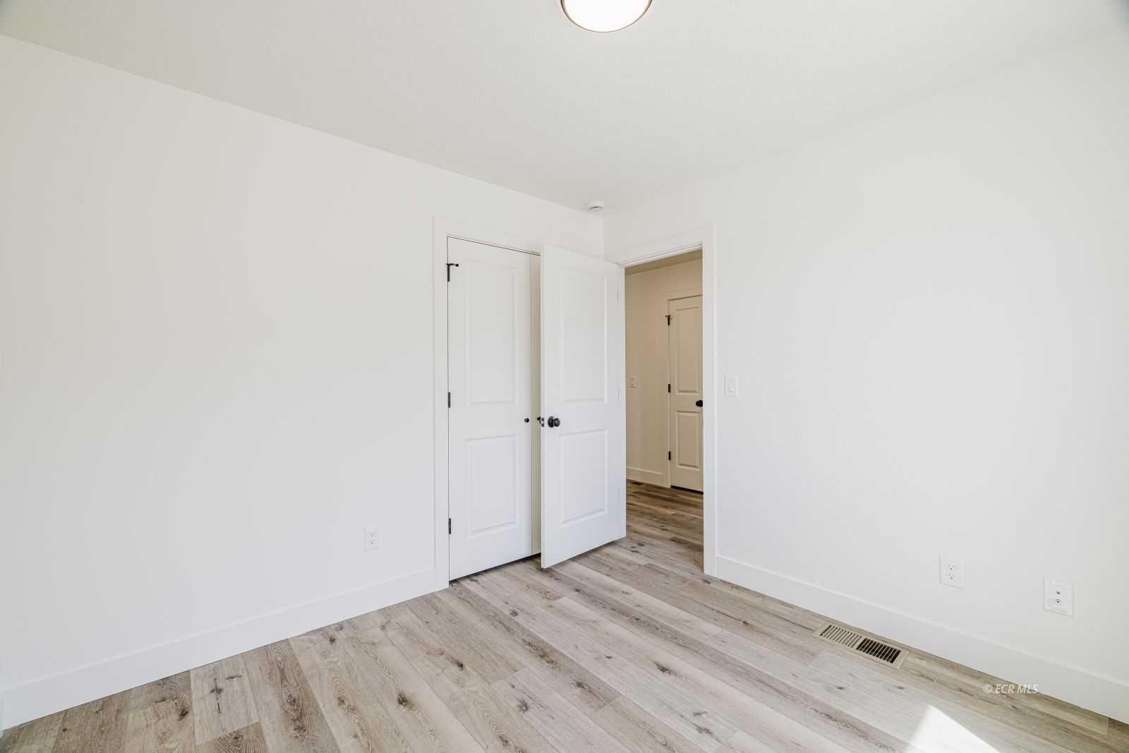 1287 Primrose Lane