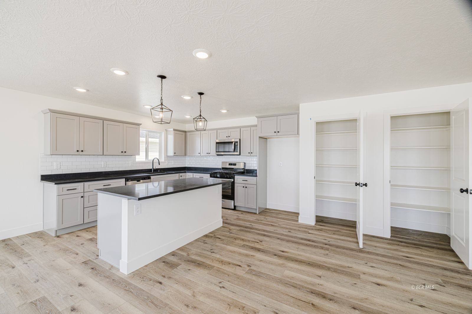 1287 Primrose Lane