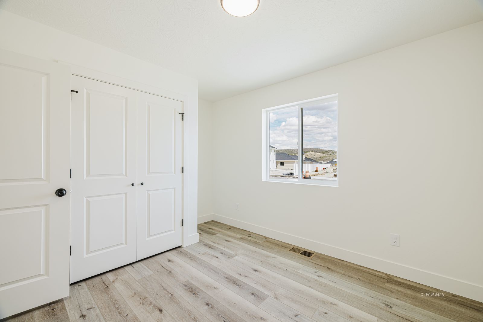 1287 Primrose Lane
