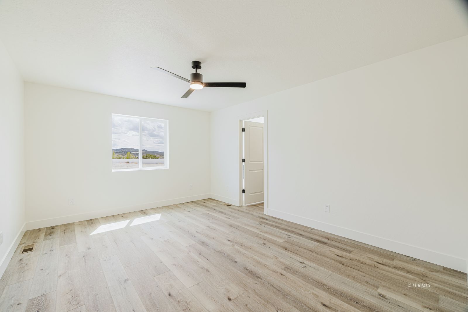 1287 Primrose Lane