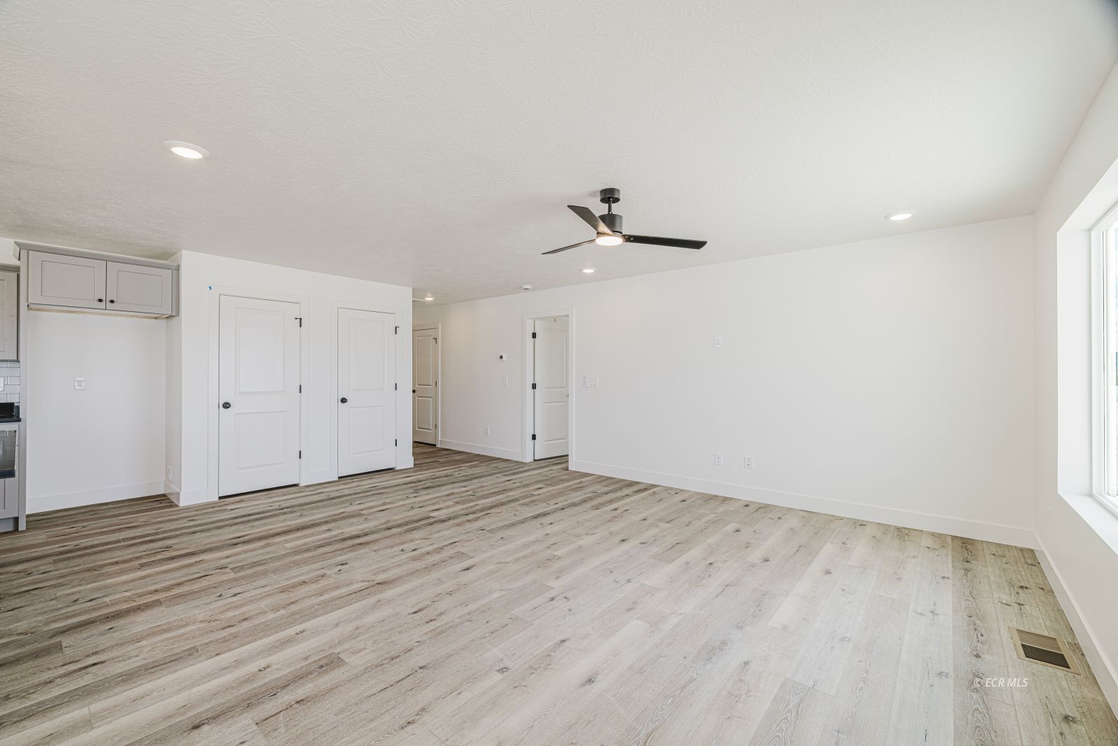 1287 Primrose Lane