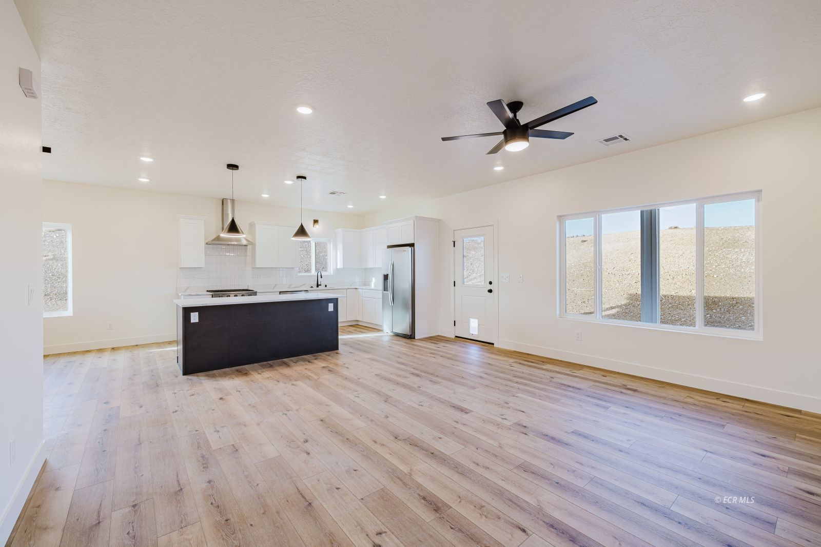 2966 Eleanor Court