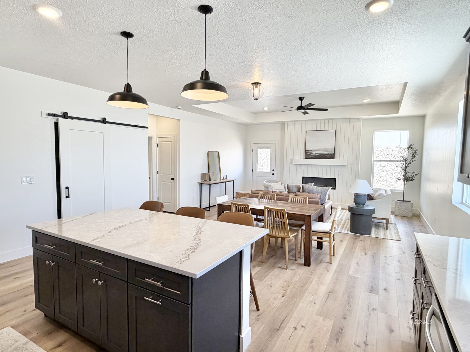 2943 Eleanor Court