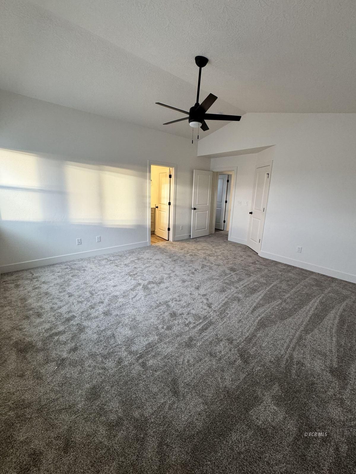 1262 PRIMROSE Lane